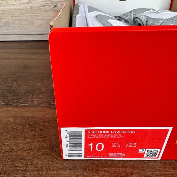 Nike Dunk Low Mens Size 10 White Light Smoke Grey HF5441 105 - Picture 10 of 10